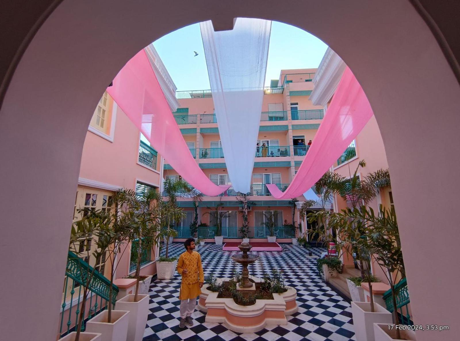 Hotel White Rabbit Pushkar Buitenkant foto